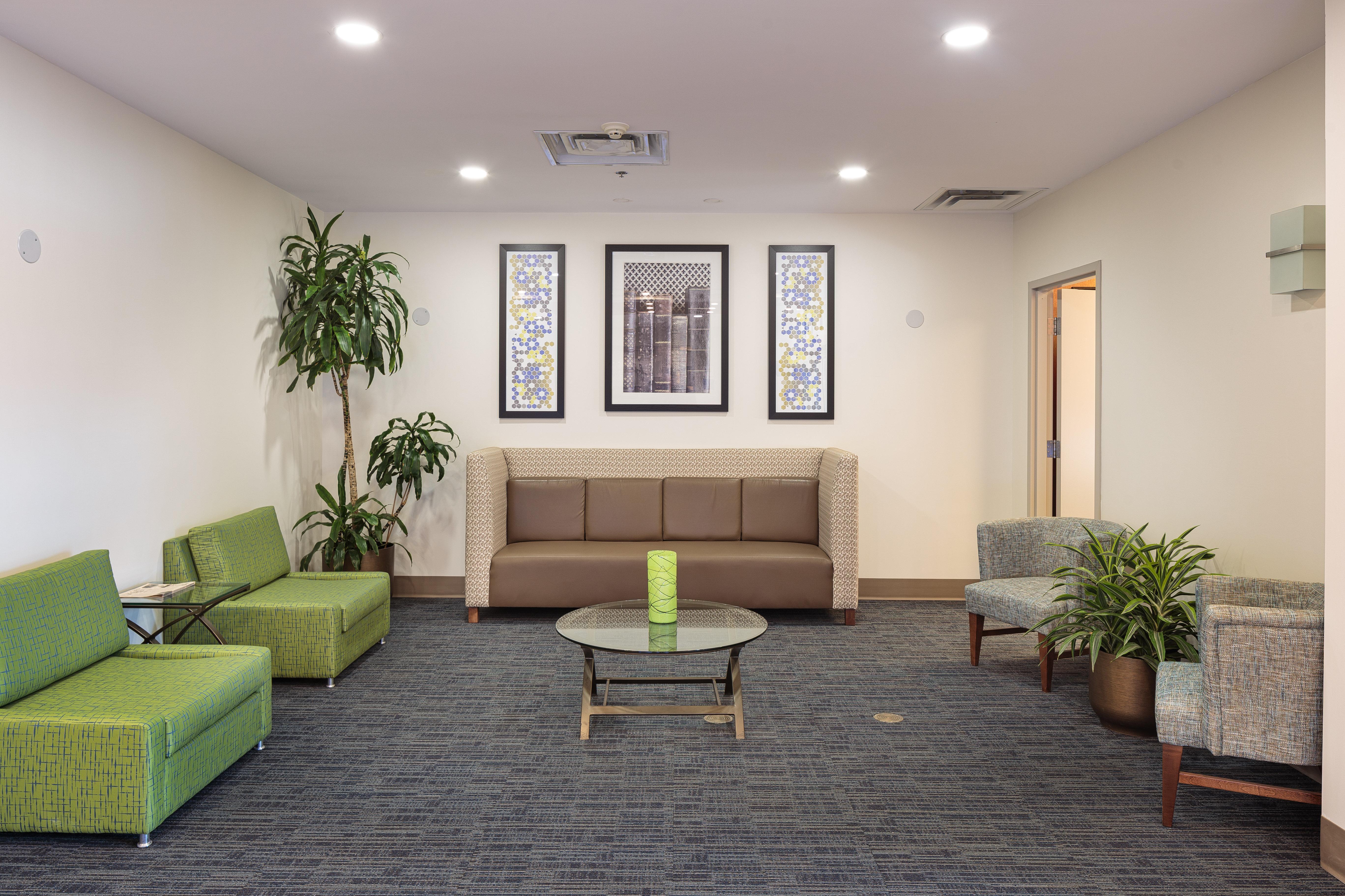 Holiday Inn Express & Suites - Belleville By Ihg Zewnętrze zdjęcie