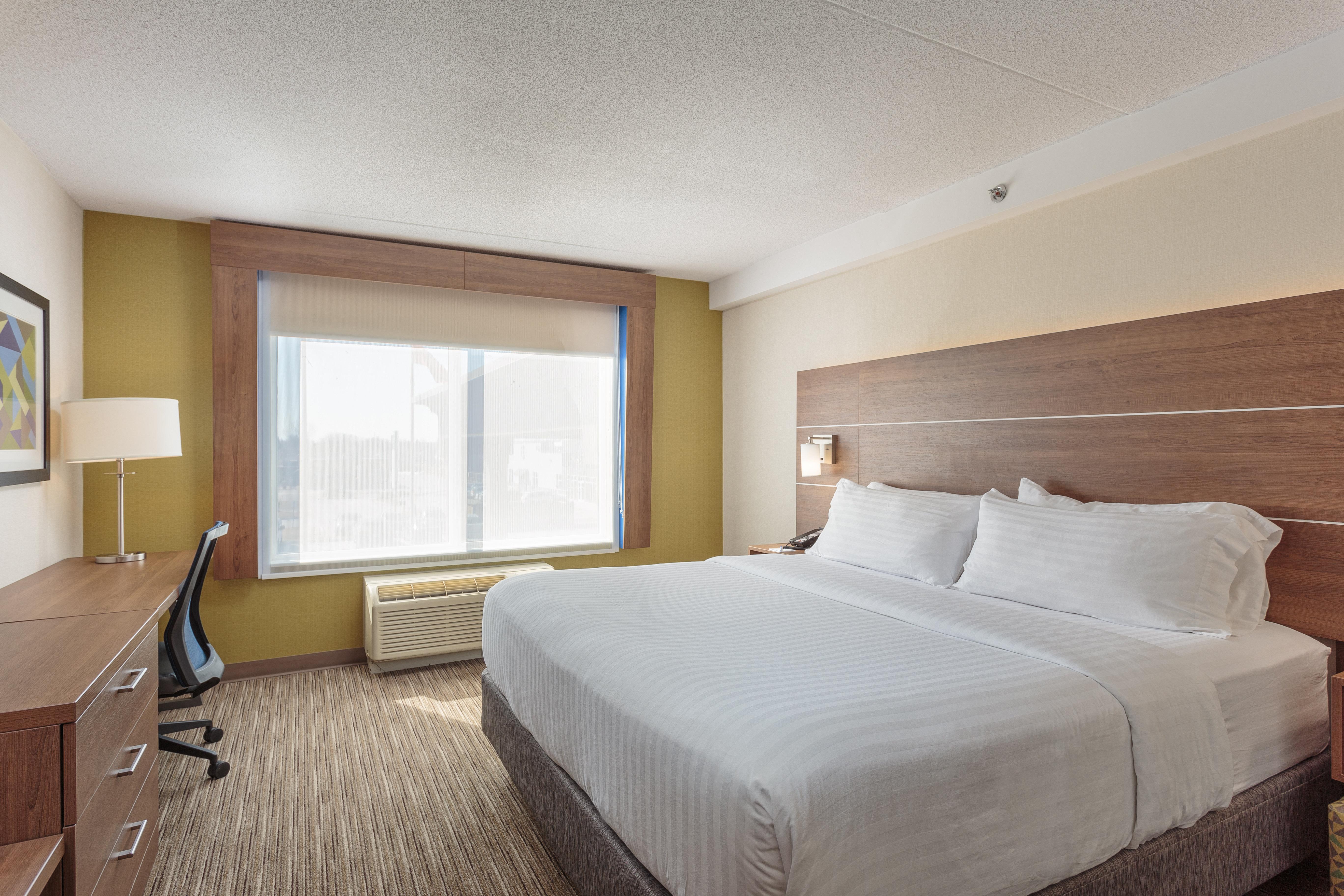 Holiday Inn Express & Suites - Belleville By Ihg Zewnętrze zdjęcie