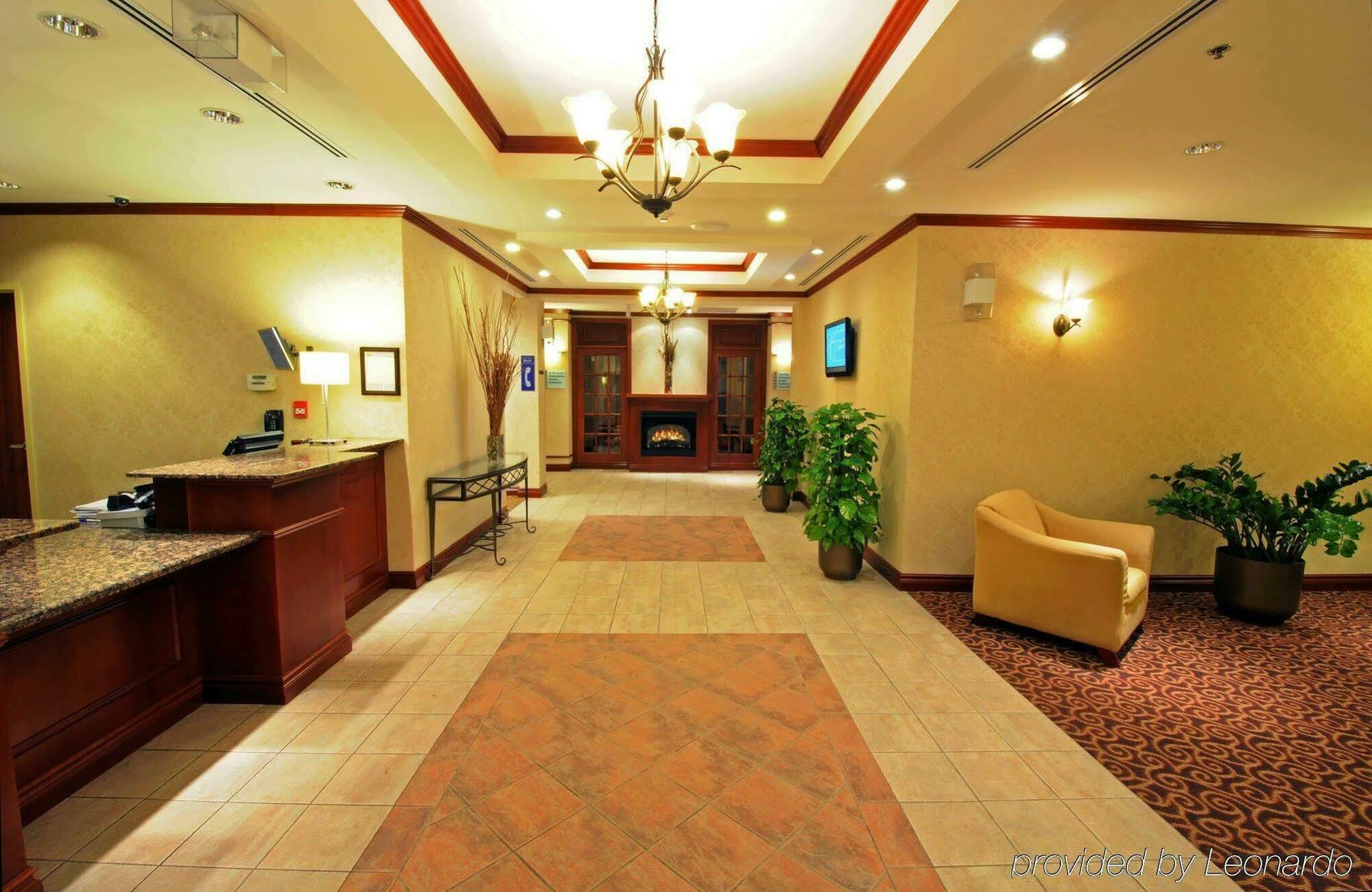 Holiday Inn Express & Suites - Belleville By Ihg Wnętrze zdjęcie